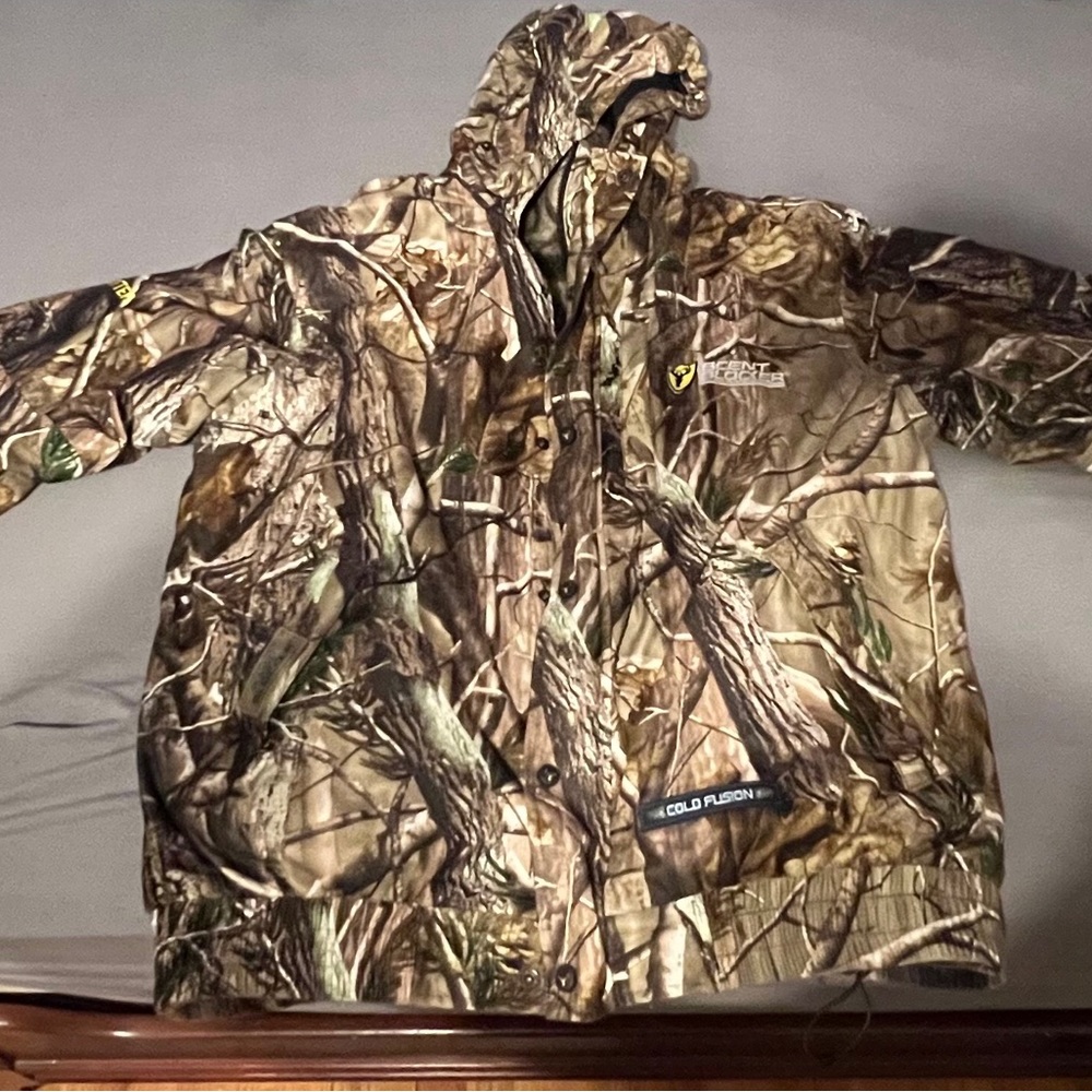 3 - In - 1  Scent Blocker Hunting Jacket and Reversible Zip In Vest